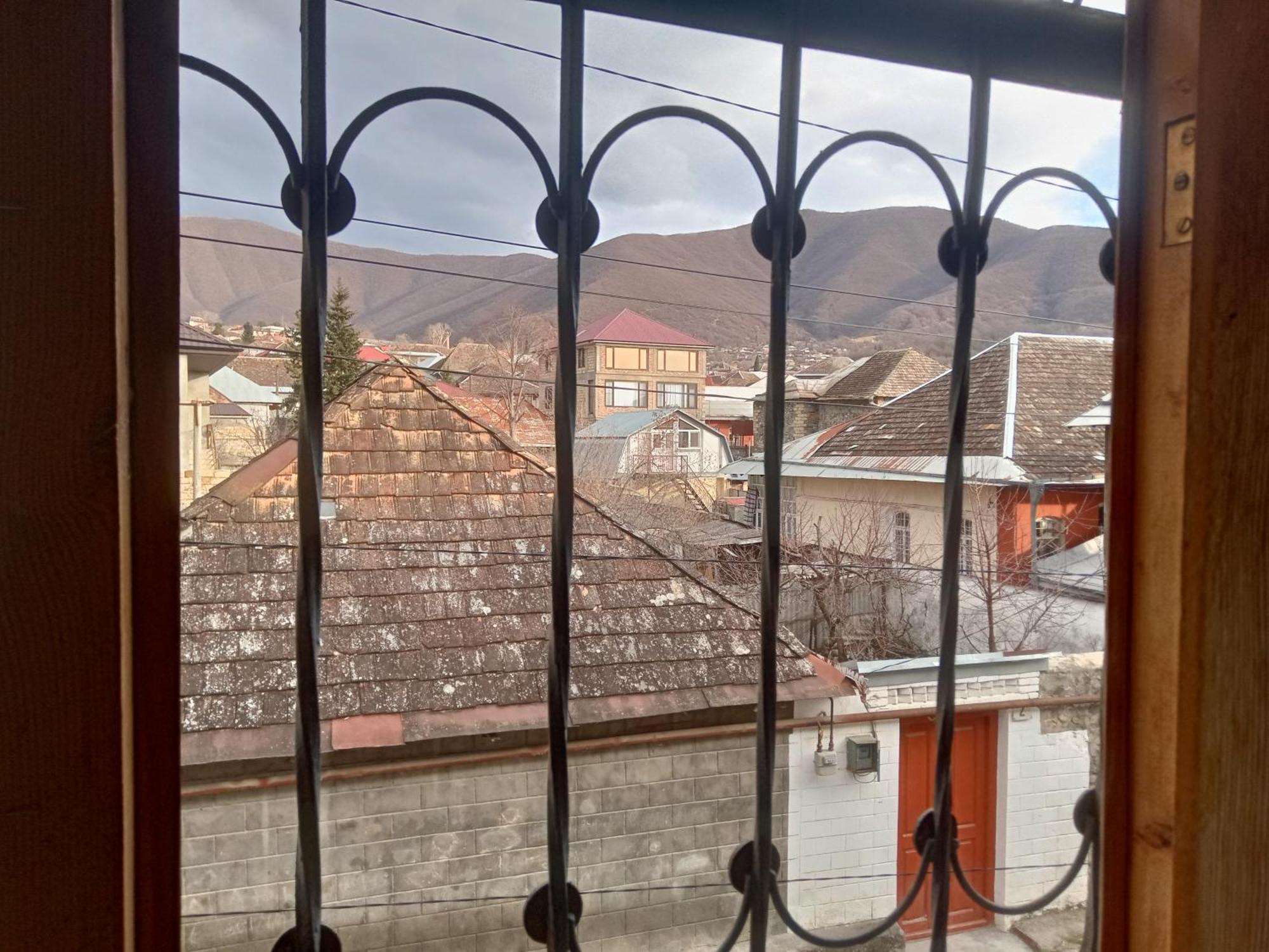 Canal Hostel Шеки Экстерьер фото
