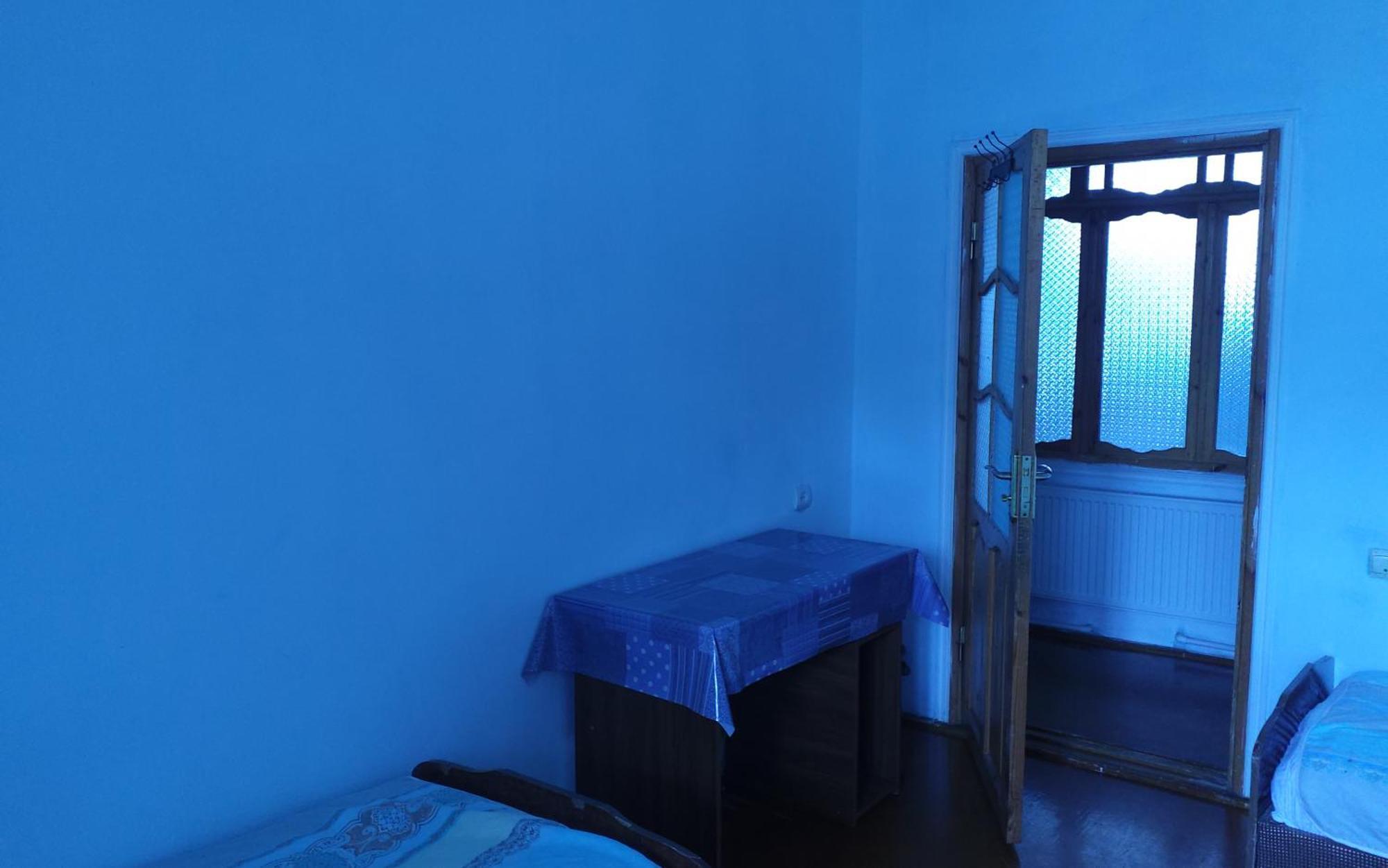 Canal Hostel Шеки Экстерьер фото